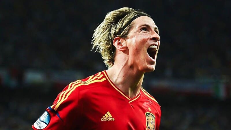 Top Ghi Bàn Bóng Đá Tây Ban Nha - Những Huyền Thoại Săn Bàn 1 Torres - Vua săn bàn Tây Ban Nha